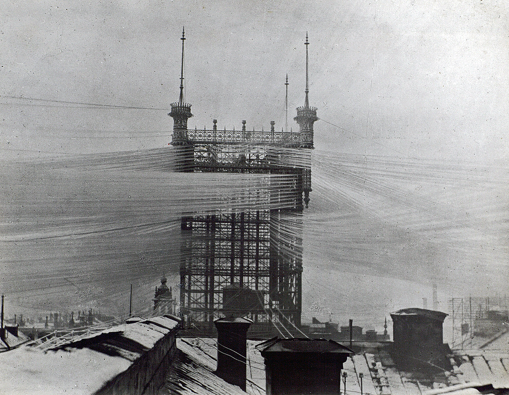 Телефонна станция в Стокхолм от 1890 г, обслужваща 5000 линии.
