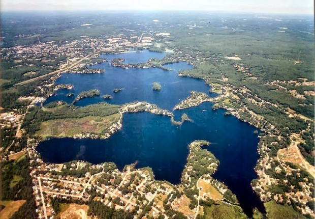 снимка на езеро