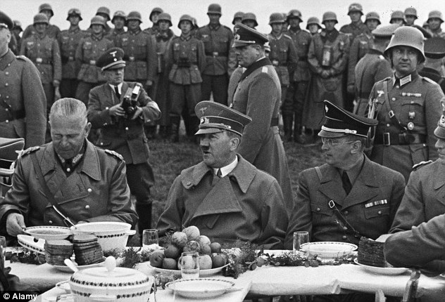 Хитлер храна