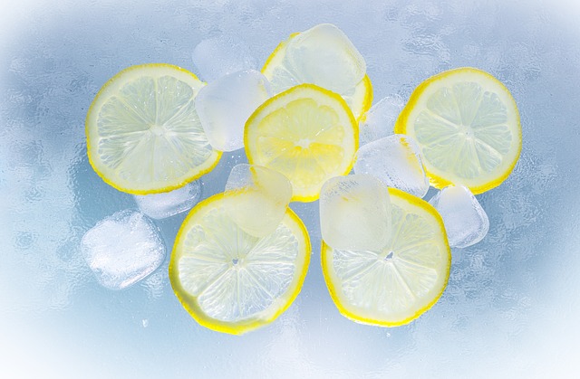   Защо вода с лимон Лимоните съдържат в изобилие питателни