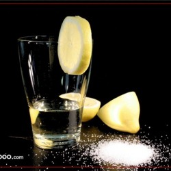 Защо текилата се пие със сол и лимон?