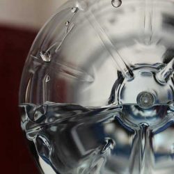 Защо не бива да използвате пластмасовата бутилка за вода повторно
