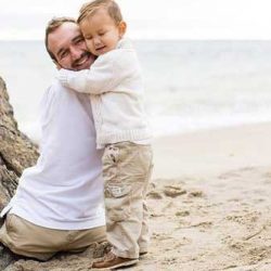 Не мога да прегърна сина си, но той идва и ме прегръща… Историята на Ник Вуйчич