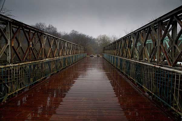 мост-след-дъжд