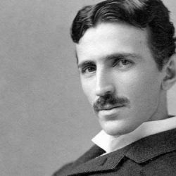 Погледнете дълбоко в себе си: 7 урока от големия ум Никола Тесла