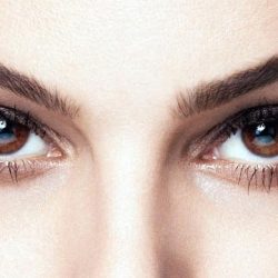 Кафявите очи: какви способности и характер притежават хората с „шоколадов“ поглед