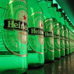 Защо повечето бирени бутилки са в зелен цвят